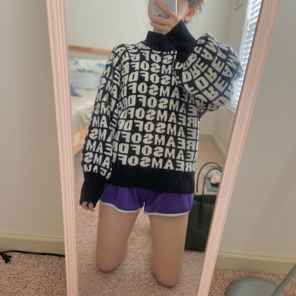 Balloon sleeve print sweater